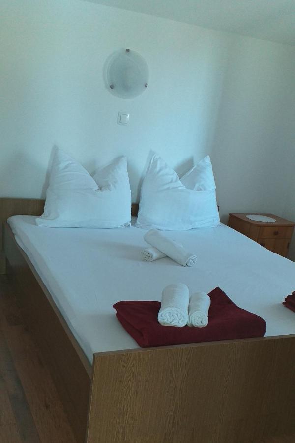 Apartments By The Sea Dramalj, Crikvenica - 2376 Exteriör bild