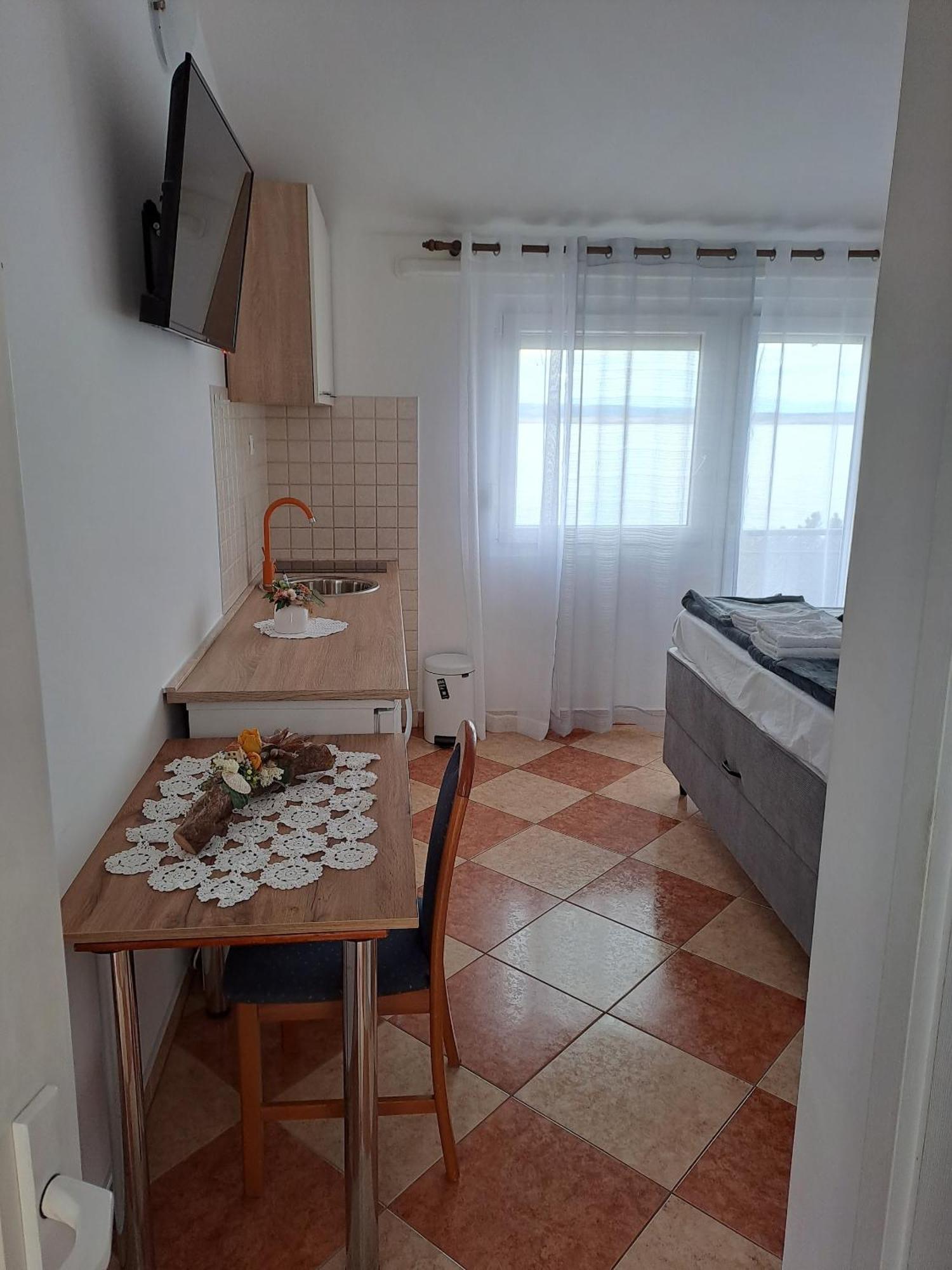 Apartments By The Sea Dramalj, Crikvenica - 2376 Exteriör bild